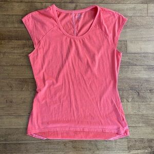 ATHLETA T-shirt